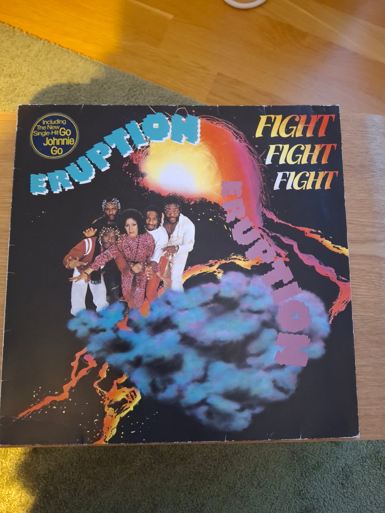 Eruption: Fight fight fight LP