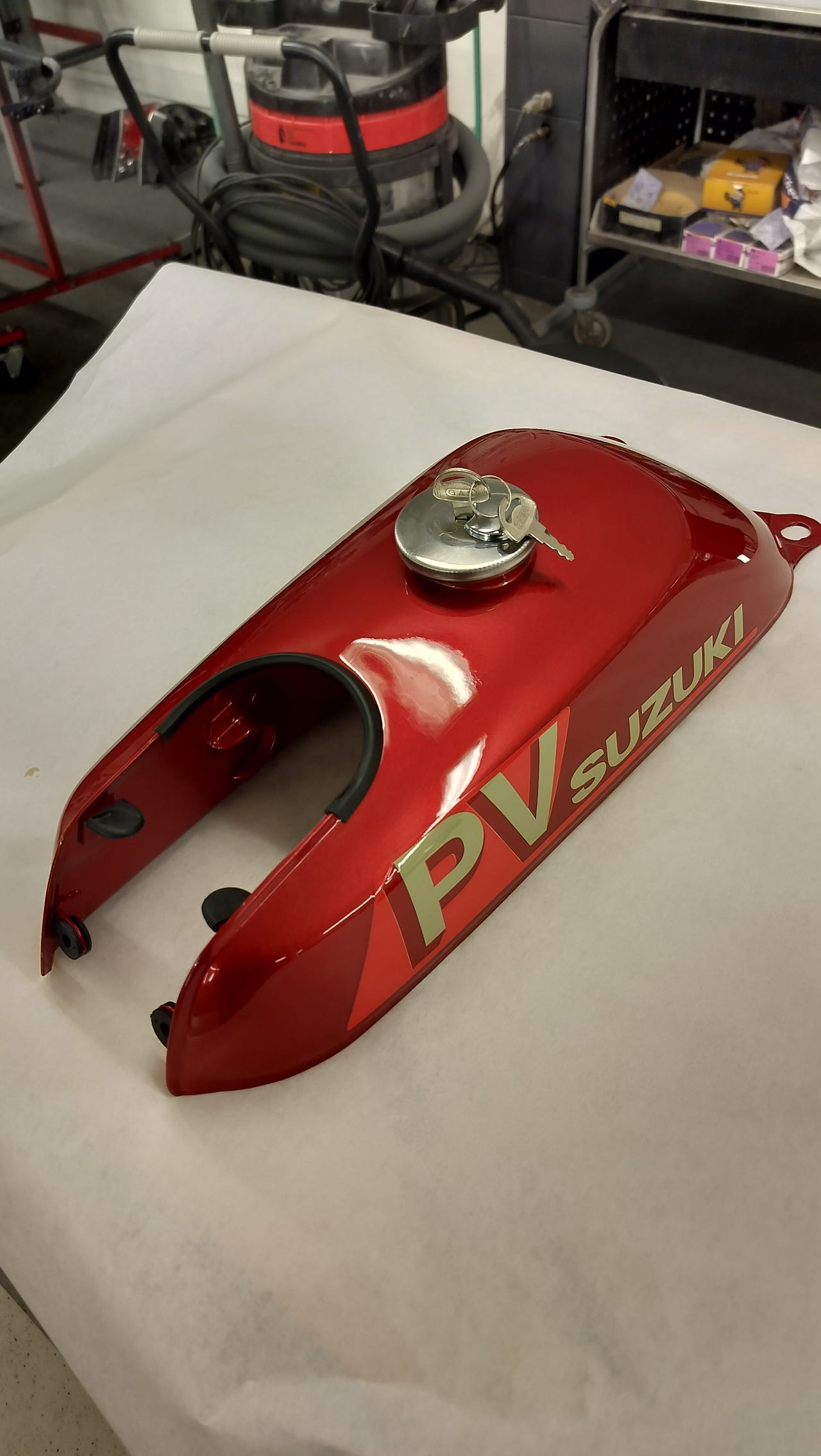 Suzuki PV tankki, sivuposki ja etupala | Tori