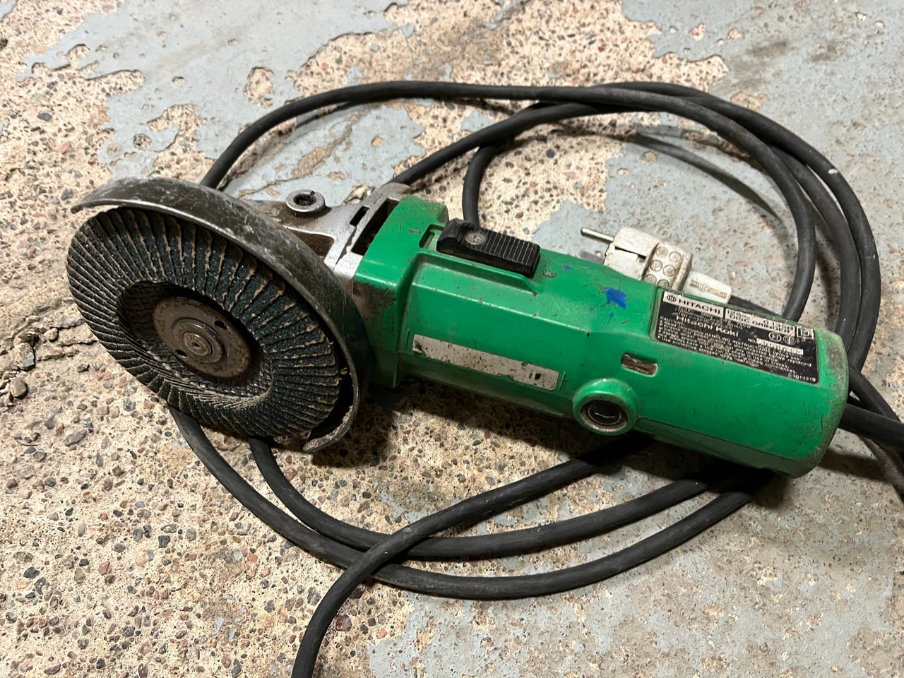 Hitachi G13SB Kulmahiomakone 125 mm vihreä