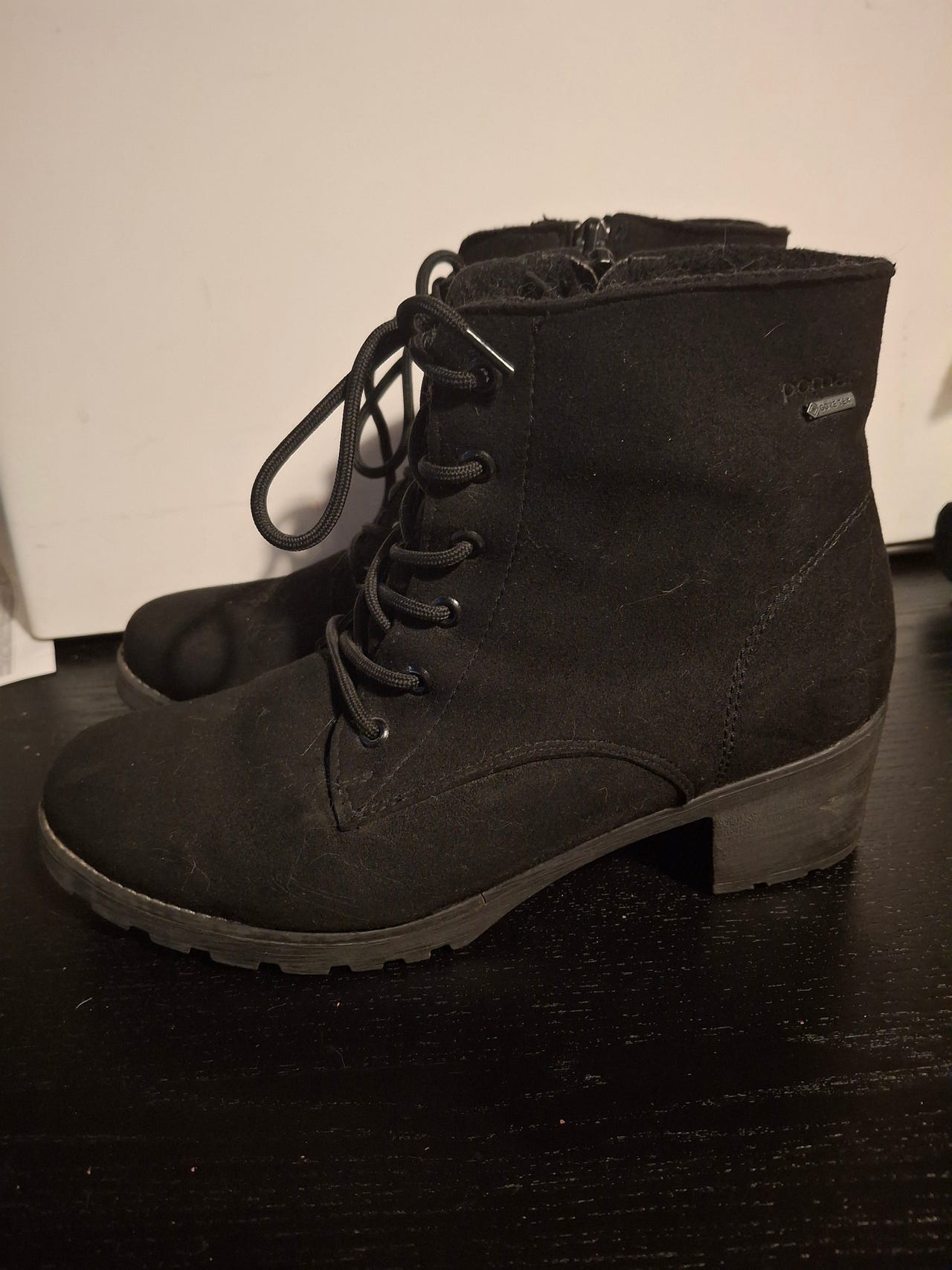 Pomar Gore-tex nilkkurit