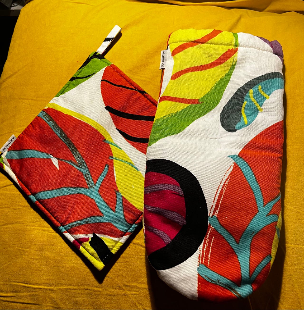 Marimekko uunikinnas ja 2 patalappuja