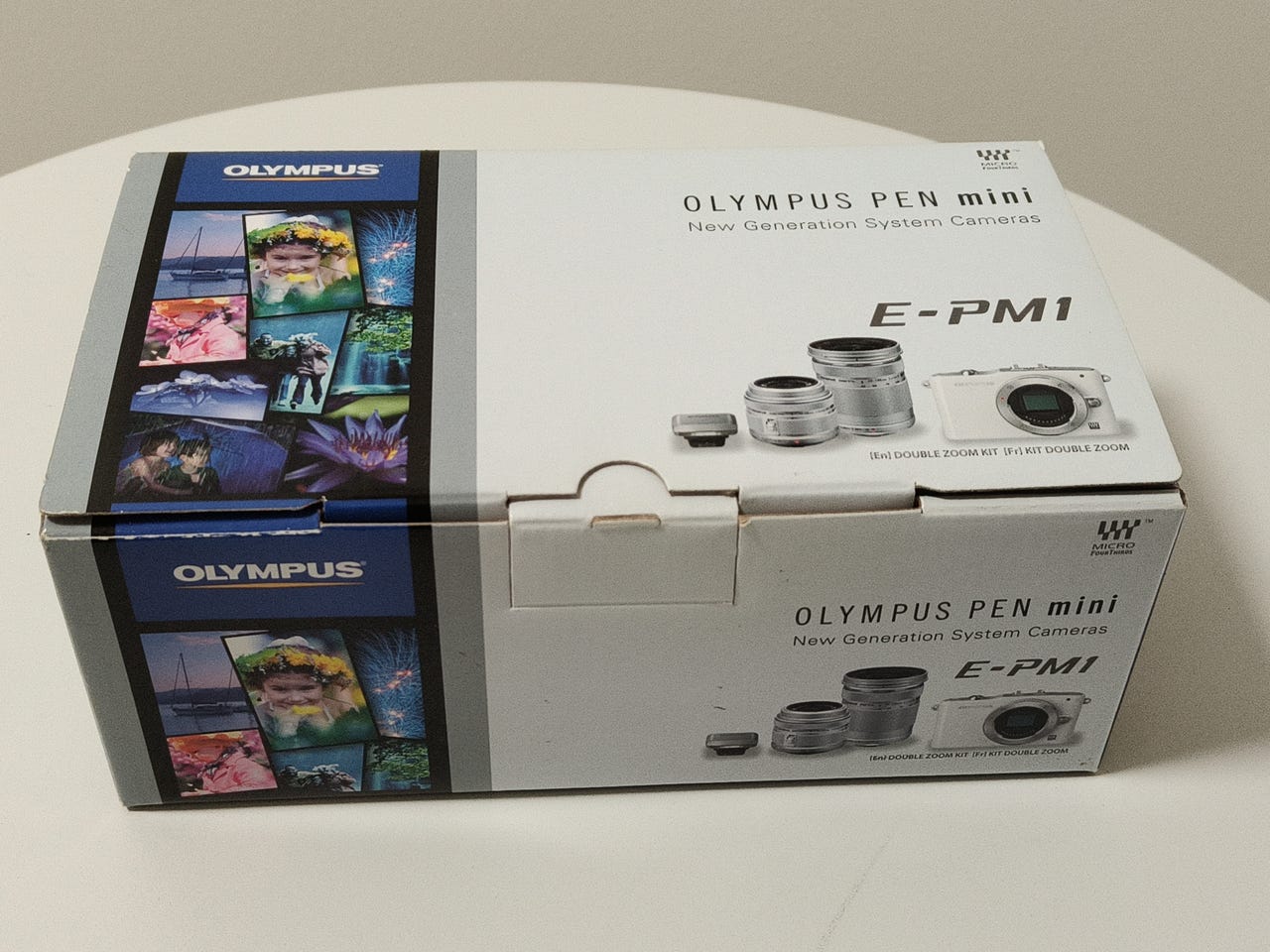 Uusi valkoinen Olympus PEN mini E-PM1 Double Zoom Kit | Tori