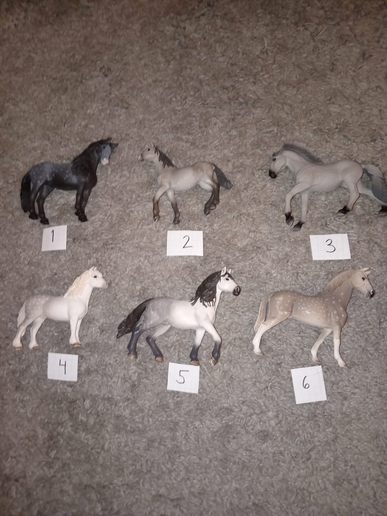 Schleich lasten leikkieläimet hevoset