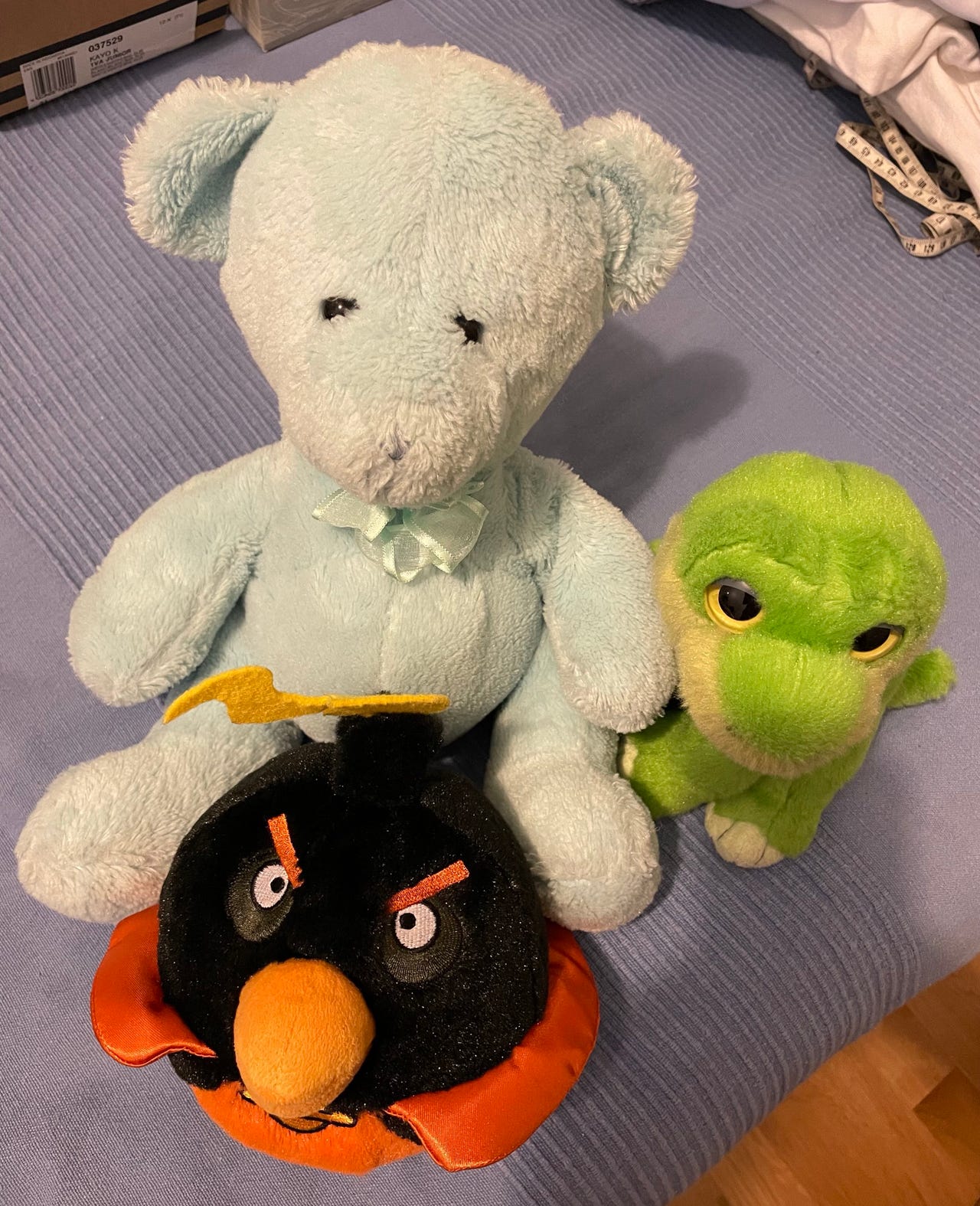 Nalle, dino ja Angry birds pehmot
