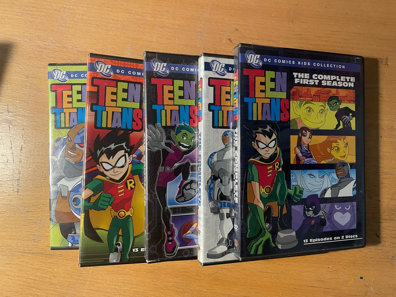 Teen Titans DC Kaudet 1-5 (koko sarja) region 1 DVD setti | Tori