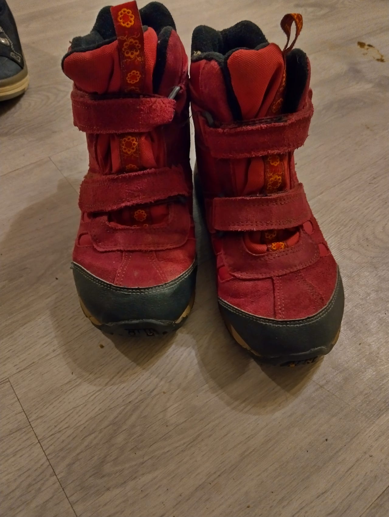 Myydään Merrell kengät
