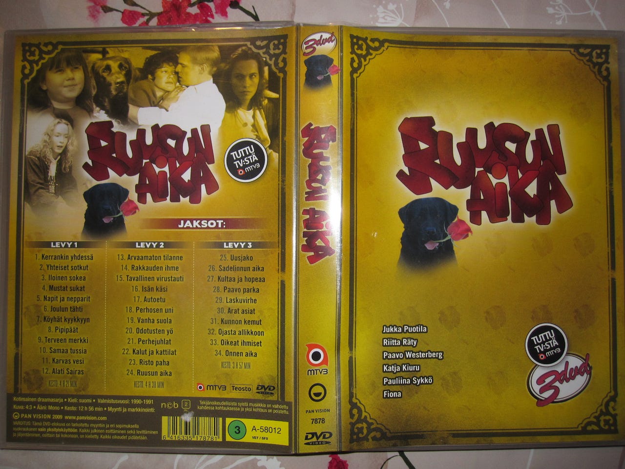 Ruusun aika - Box