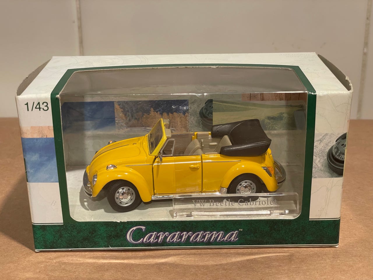 Cararama VW Beetle Cabriolet 1/43 | Tori