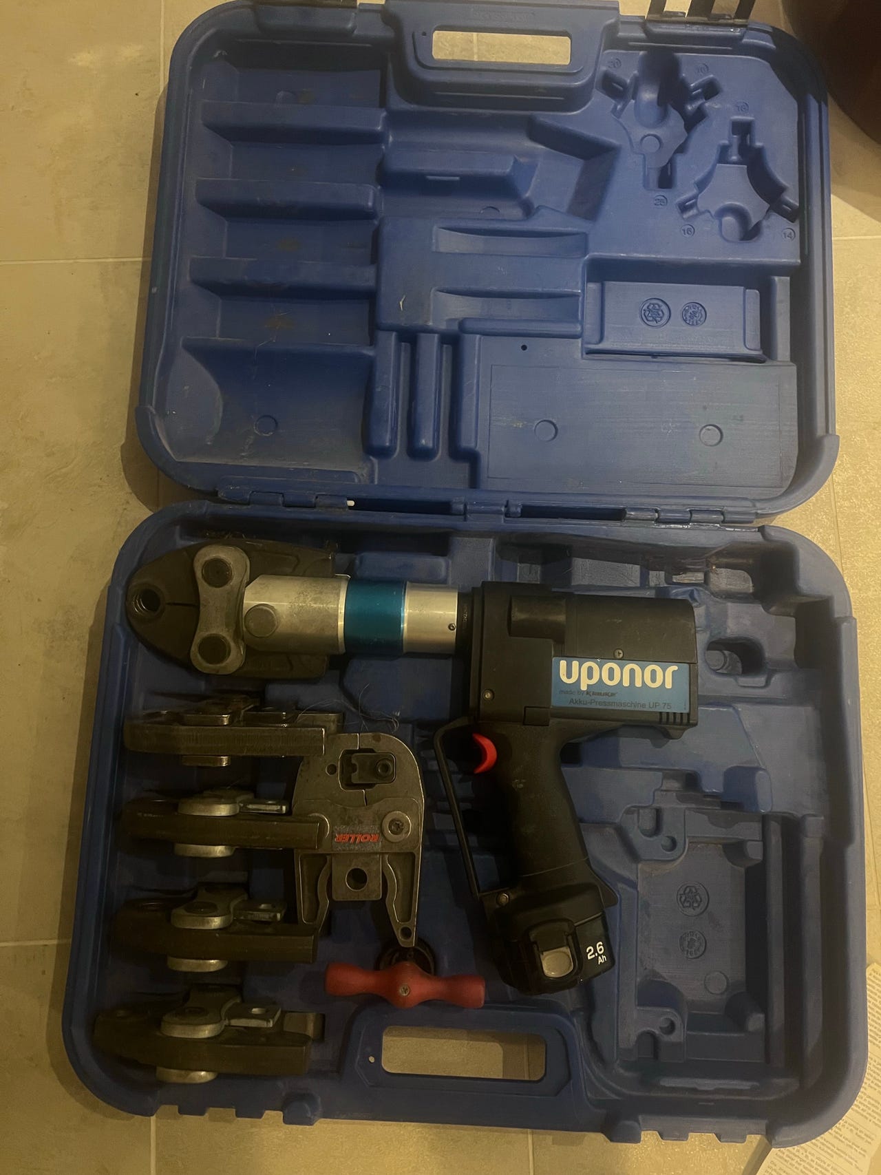 Uponor Unipipe Akku-pressmachine UP 75 | Tori