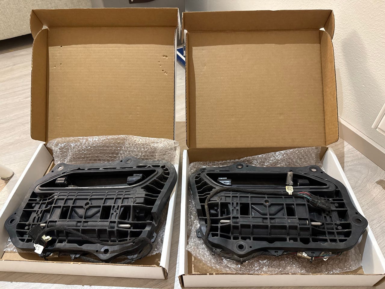 2016 - 2020 Tesla Model S Gen3 2 kpl | Tori