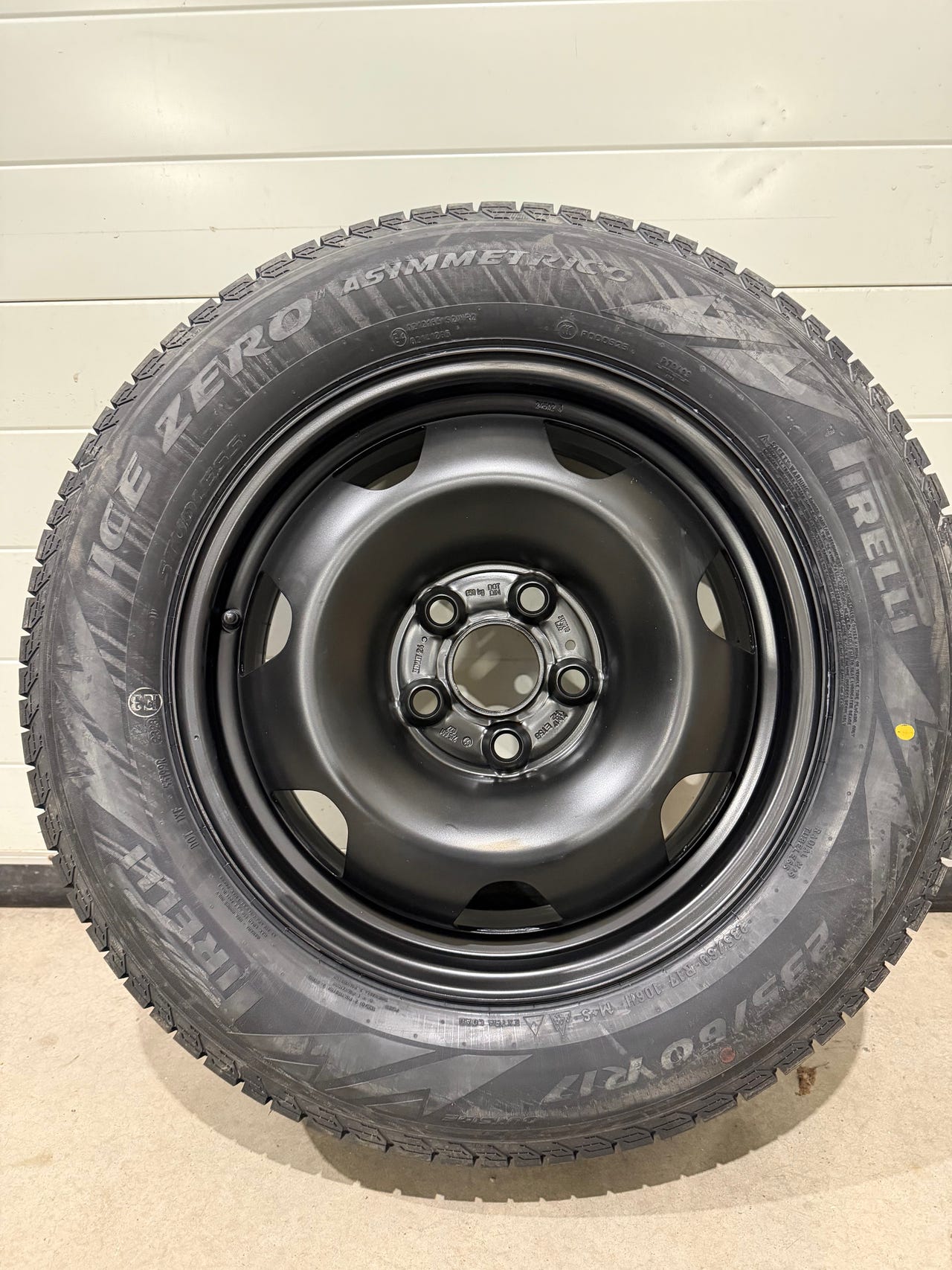 RENGASVANNEPAKETTI VW TRANSPORTER T6/PIRELLI KITKA 235/60R17