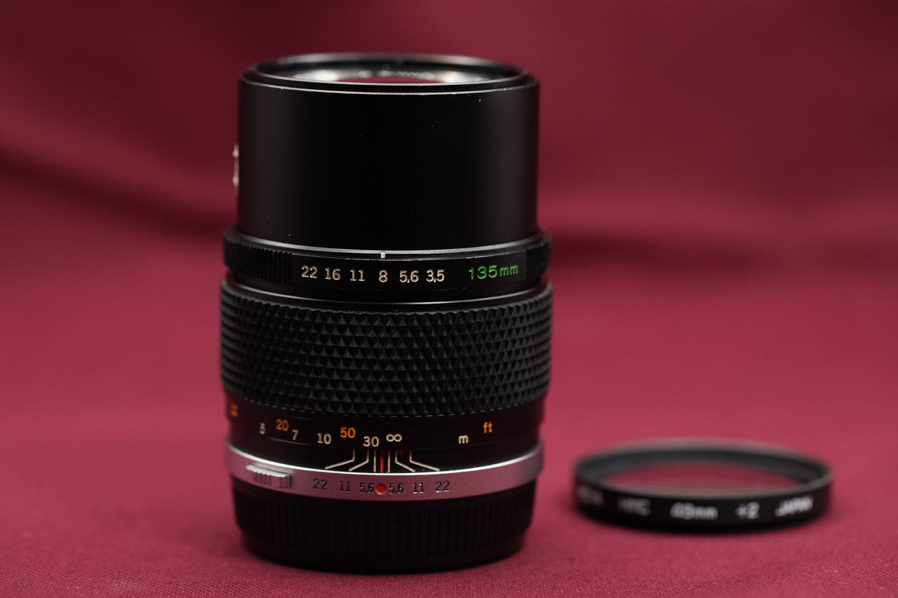 Olympus Zuiko 135mm f3.5 | Tori