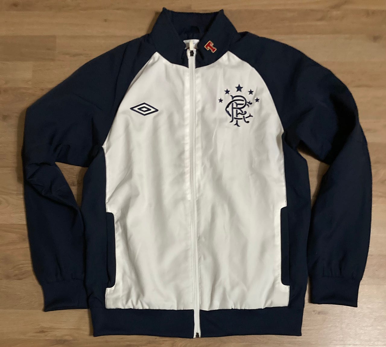 Glasgow Rangers Umbro verkkatakki M | Tori