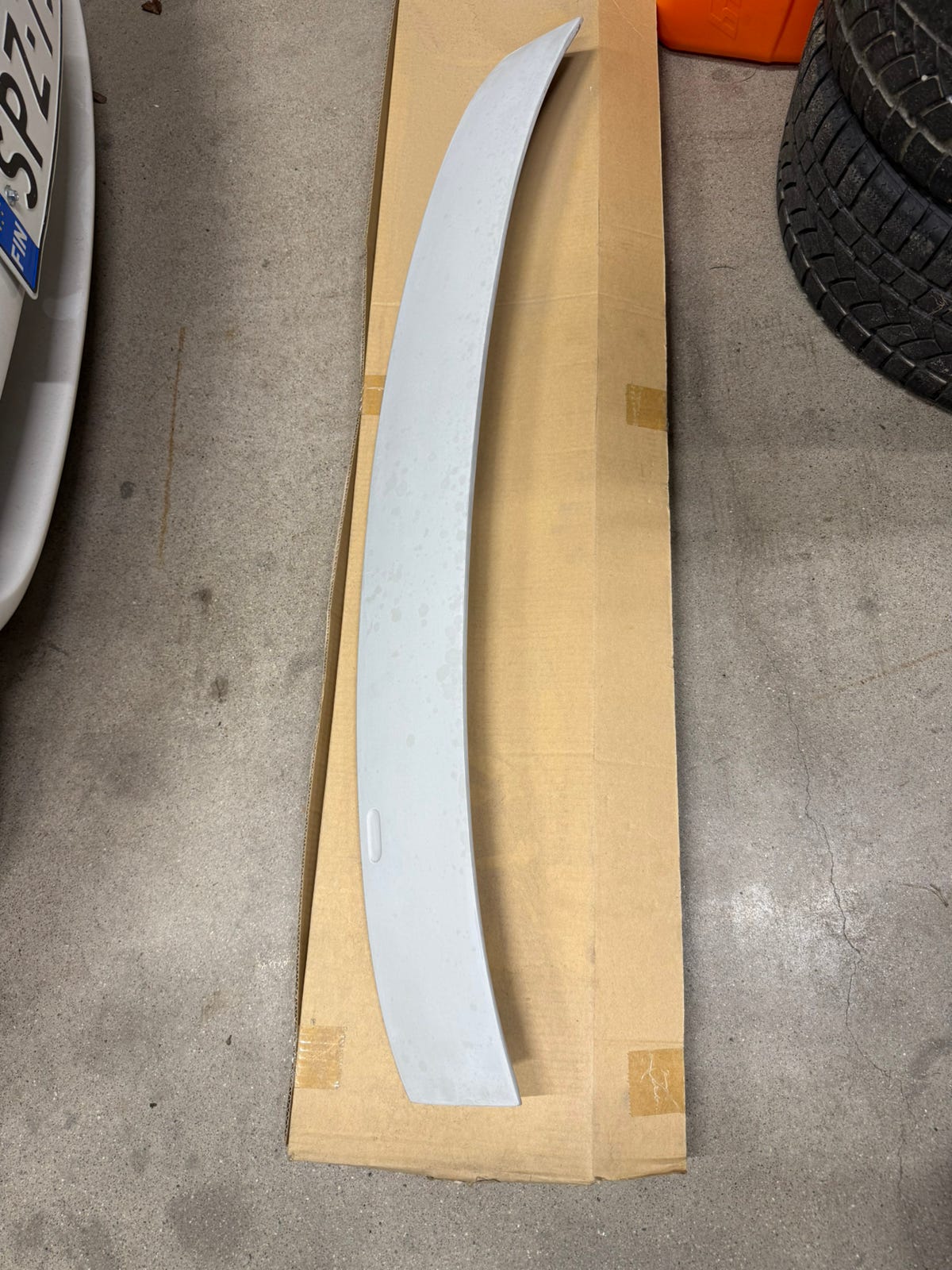 BMW AC Schnitzer:in roof spoilers