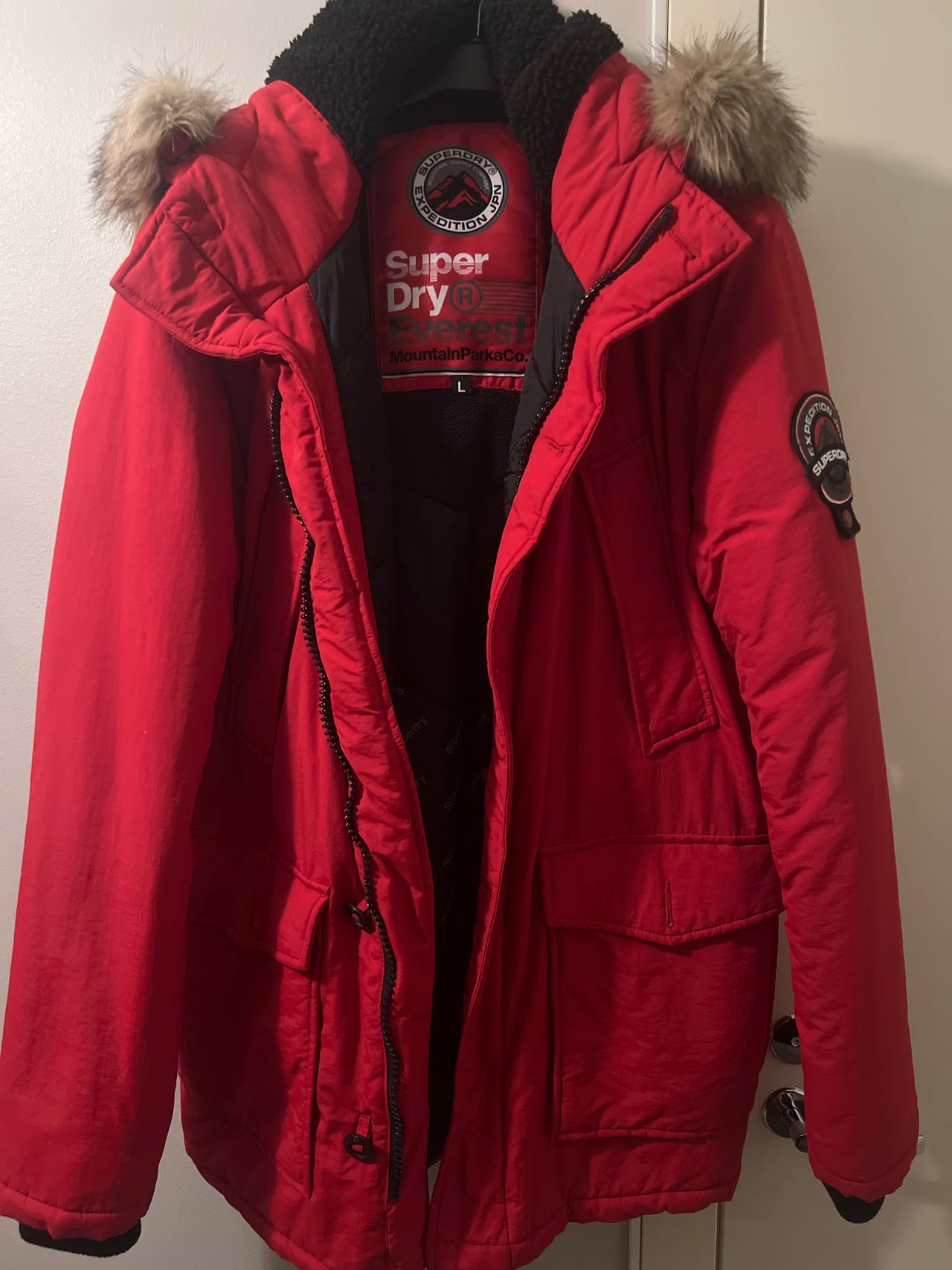 Superdry Everest Mountain Parka, punainen Koko L (istuvuus slim 