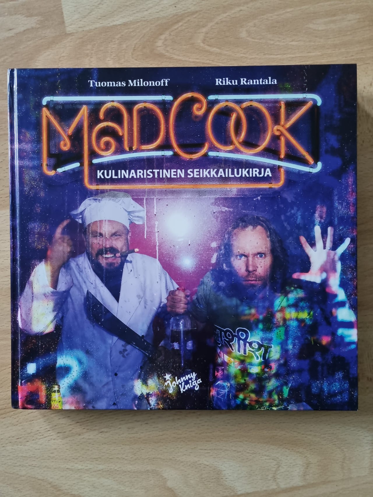 Mad Cook kulinaristinen seikkailukirja
