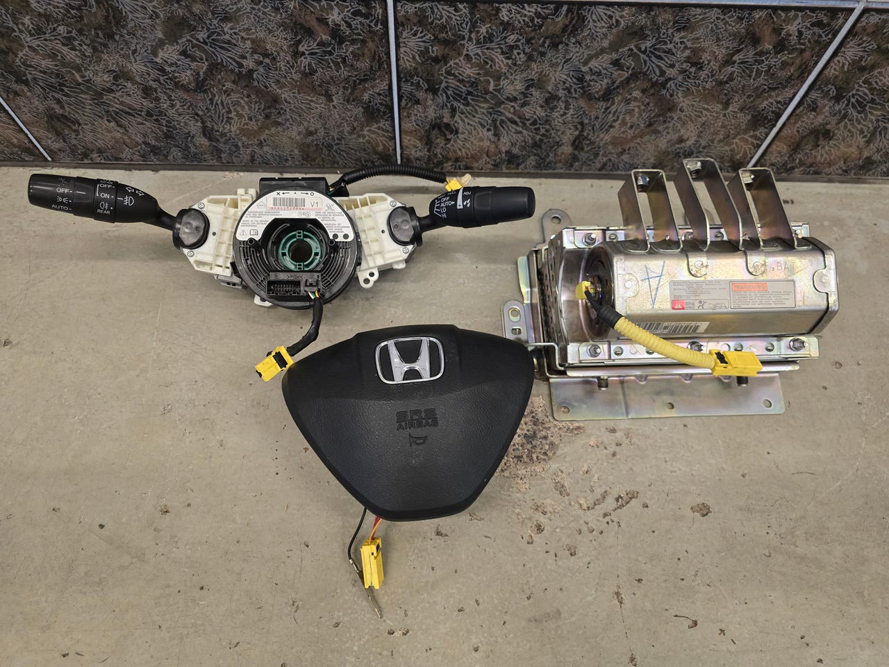 Honda Civic UFO airbagit