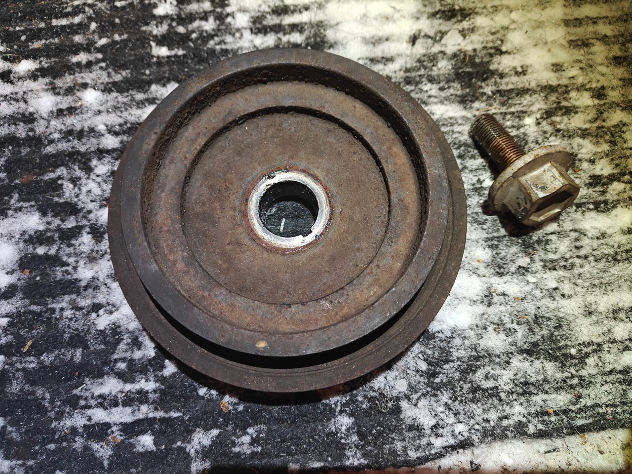 Nissan Primera P12 1.6 hihnapyörä