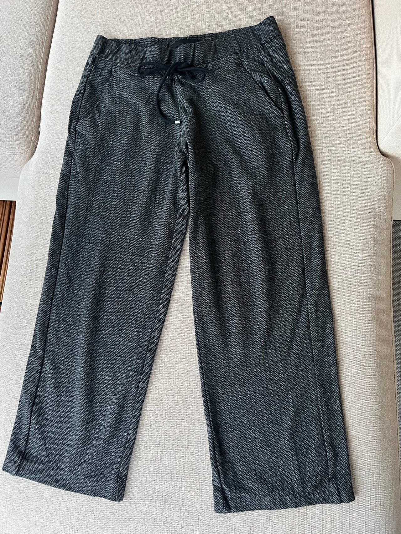 MAC cropped housut koossa 34.12€
