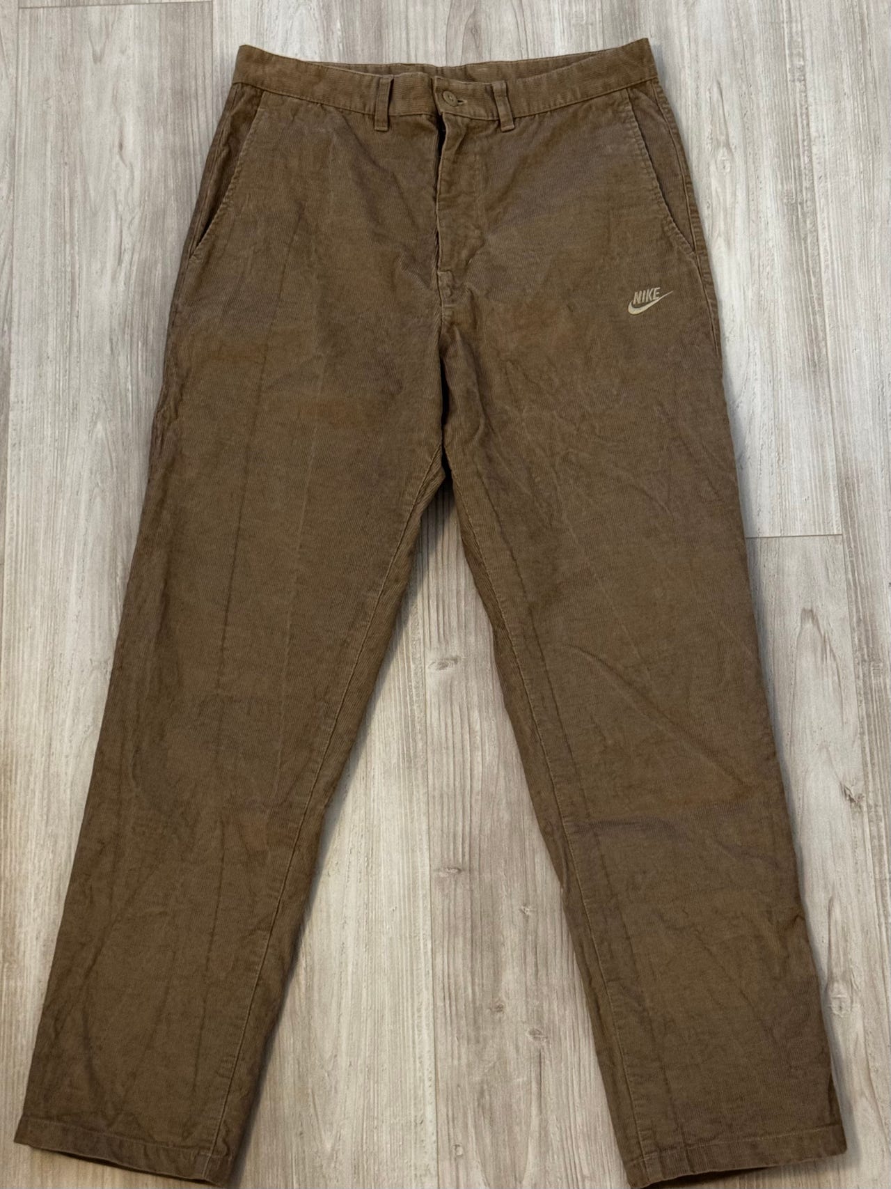 Nike Club Mens Corduroy Chino Pants Beige 32/30