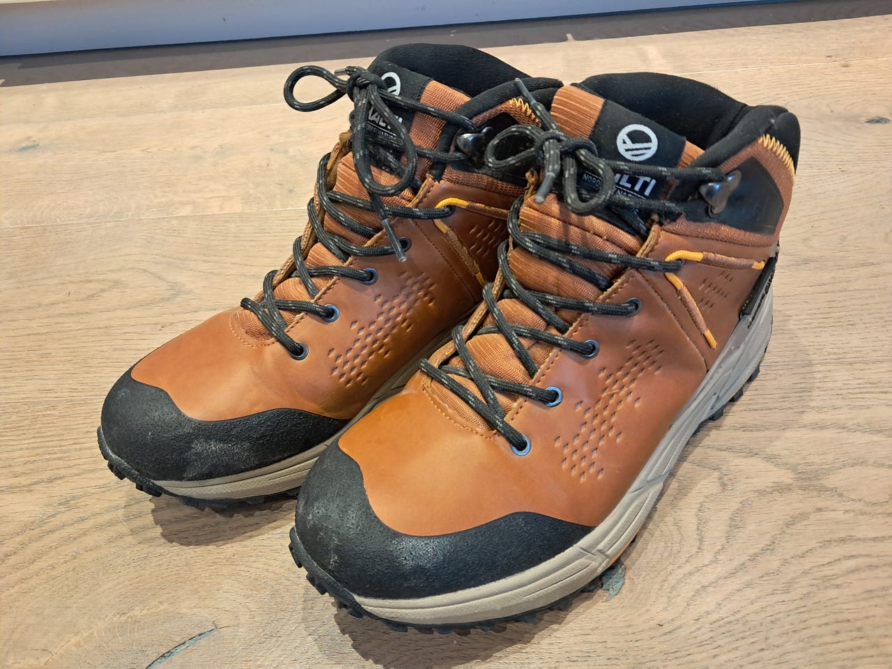 Halti hakon mid dx trekking | Tori