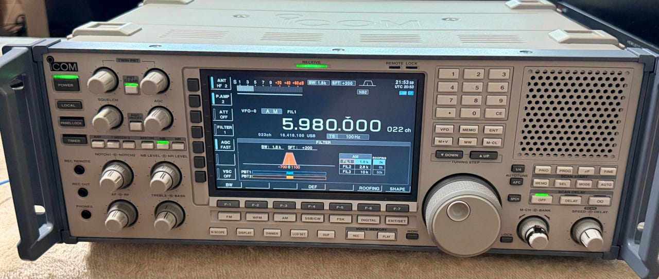 Icom IC-R9500 liikennevastaanotin