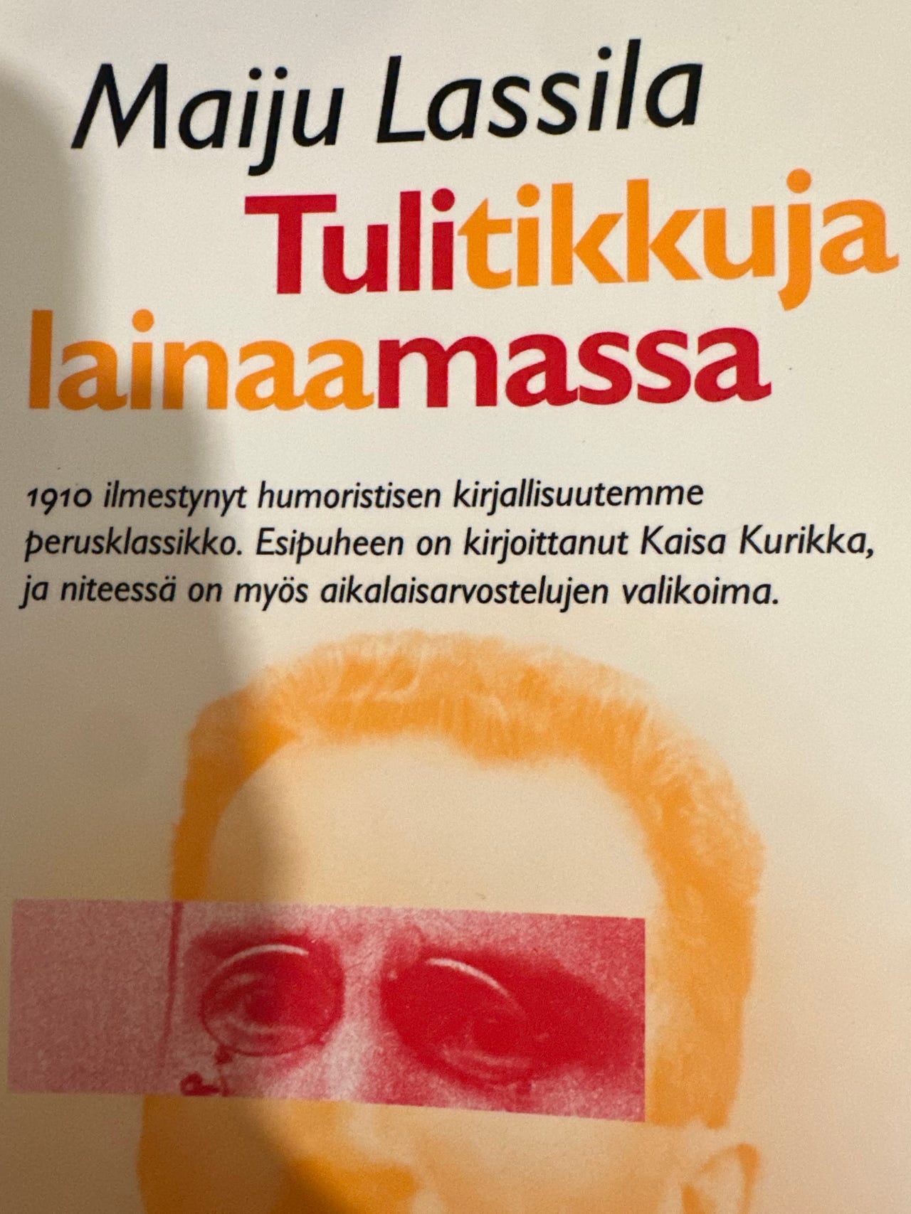 Maiju Lassila Tulitikkuja lainaamassa