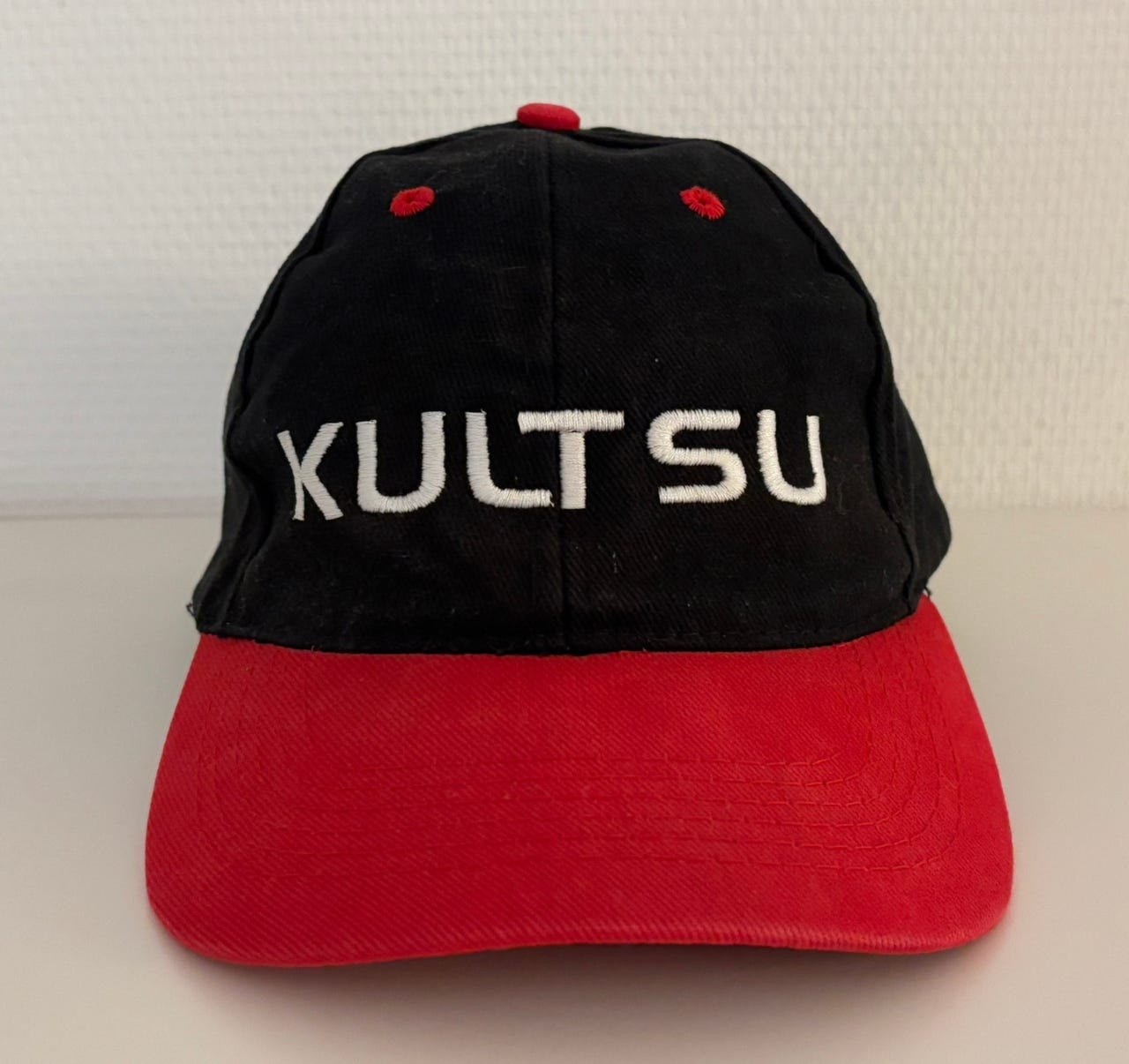 FC Kultsu lippis