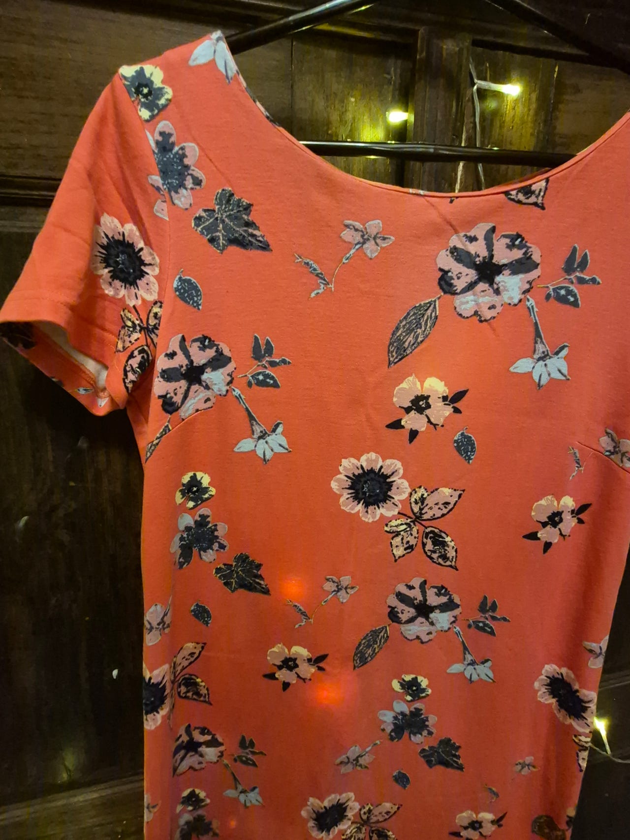 Vila kukkakuvioinen mekko S
