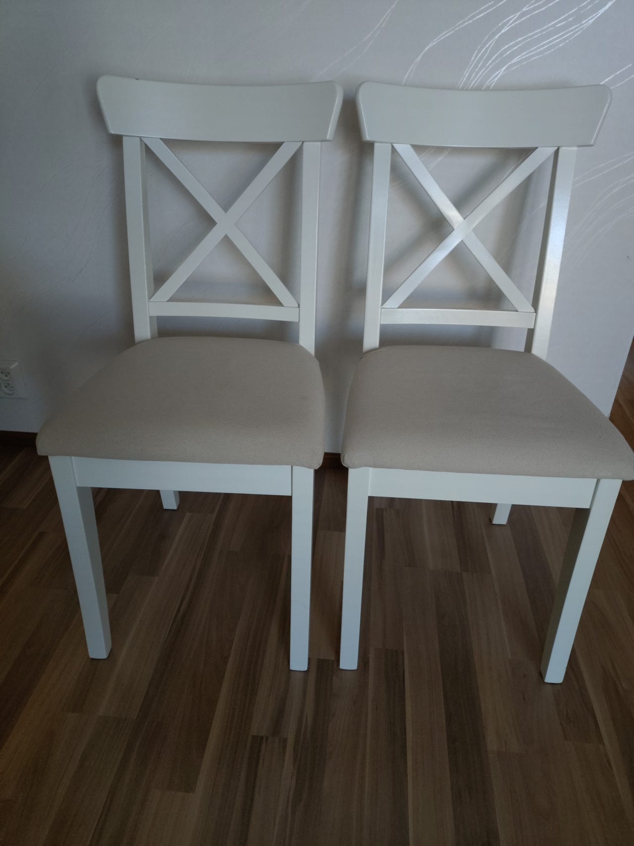 Keittiön tuolit