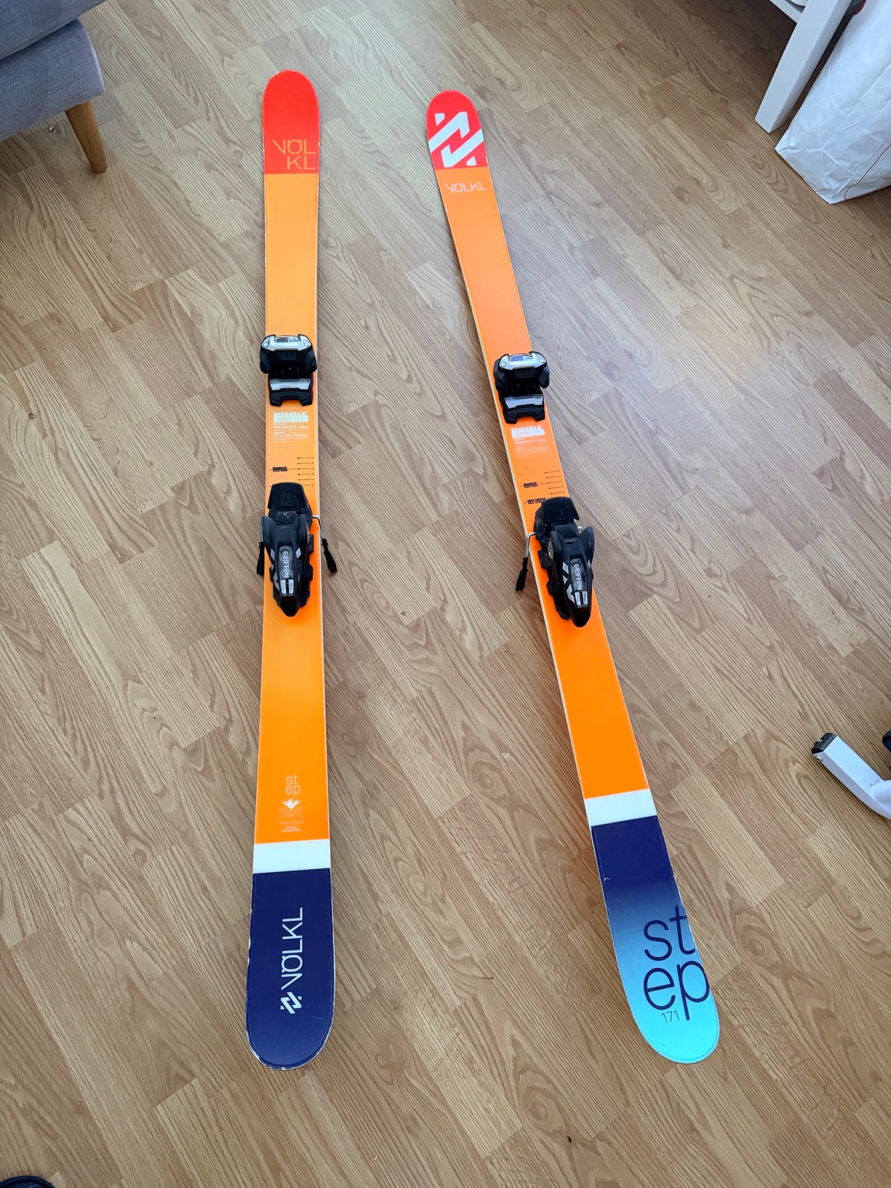 天翔】 VOLKL STEP 171 スキー板 天翔】 VOLKL STEP 171 スキー板