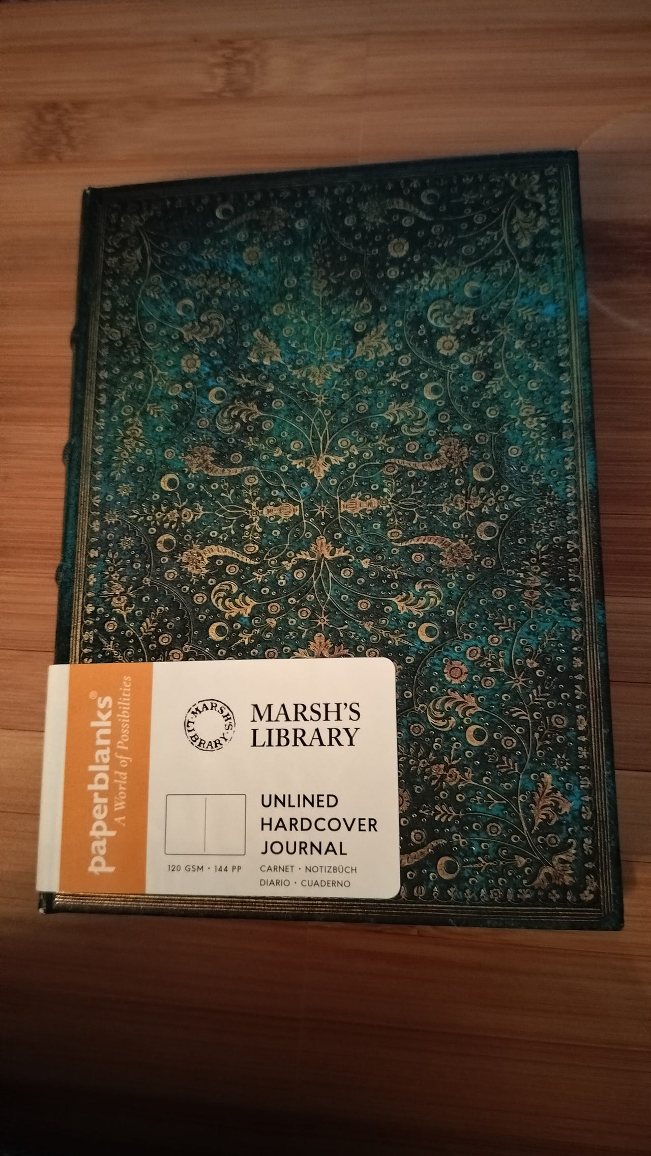 Irlantilaistyylinen Paperblanks muistikirja