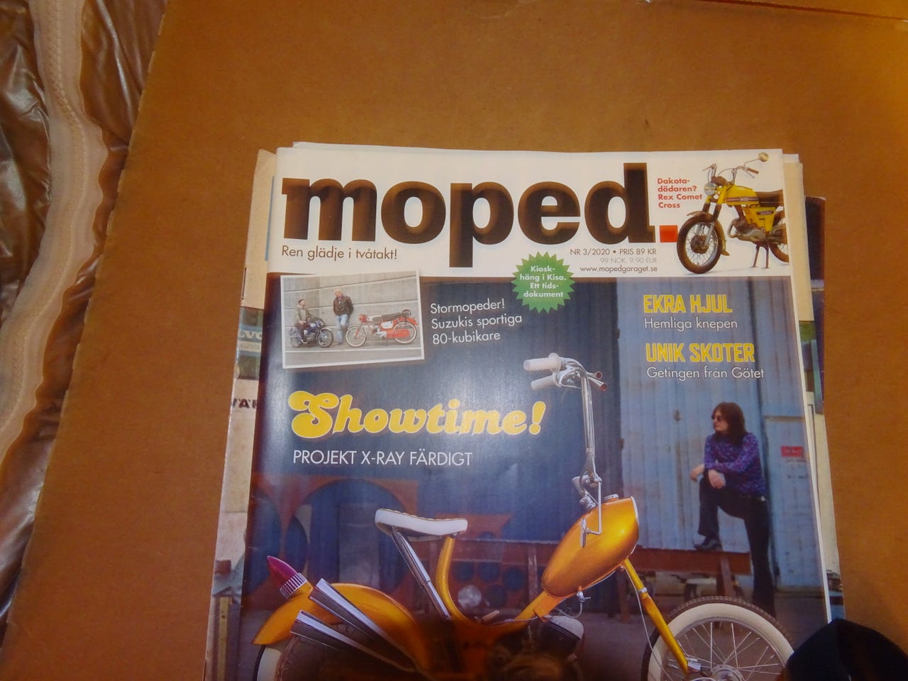 Moped  04  /  20