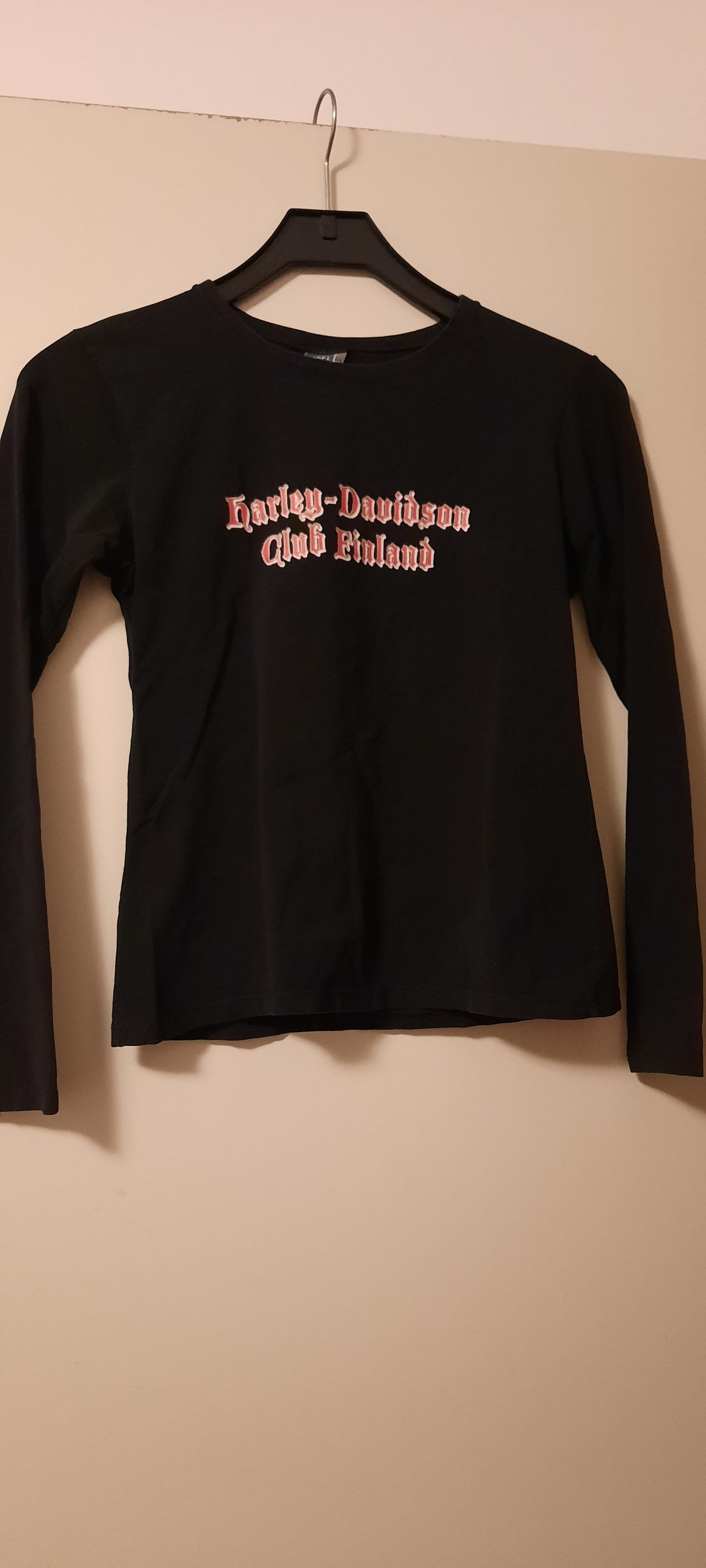 Naisten Harley Davidson Club Finland pusero