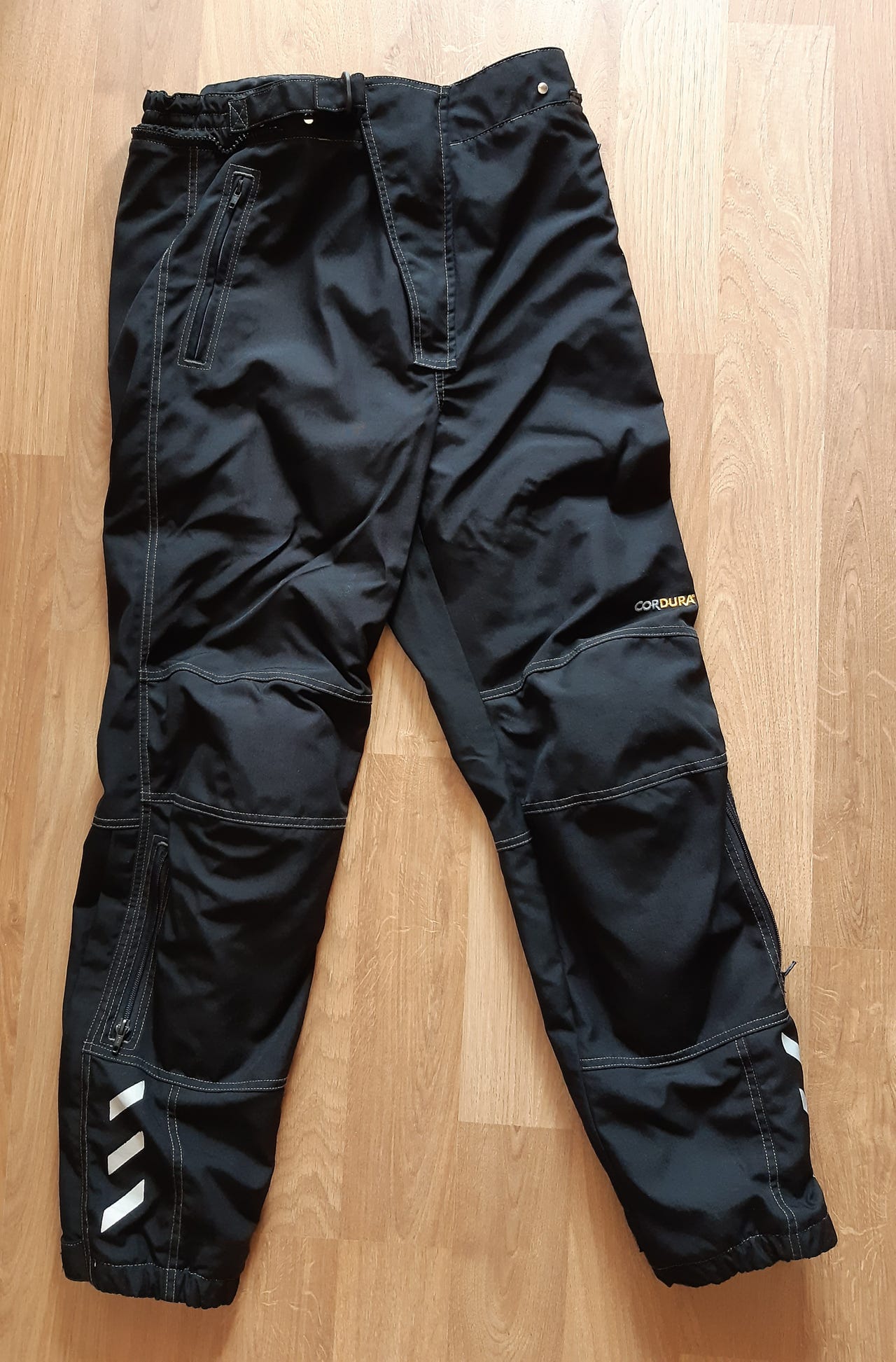 Naisten mustat Rukka Gore-tex cordura ajohousut 40 C2 normaali mi