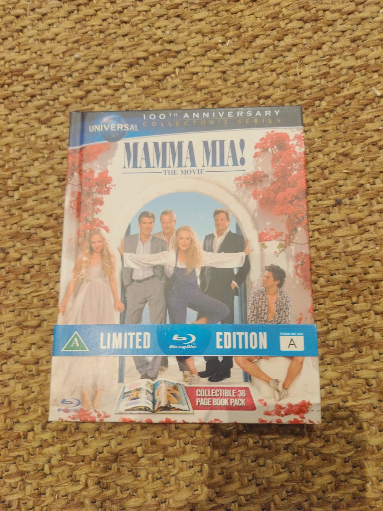 Universal Mamma Mia! Blu-ray Limited Edition