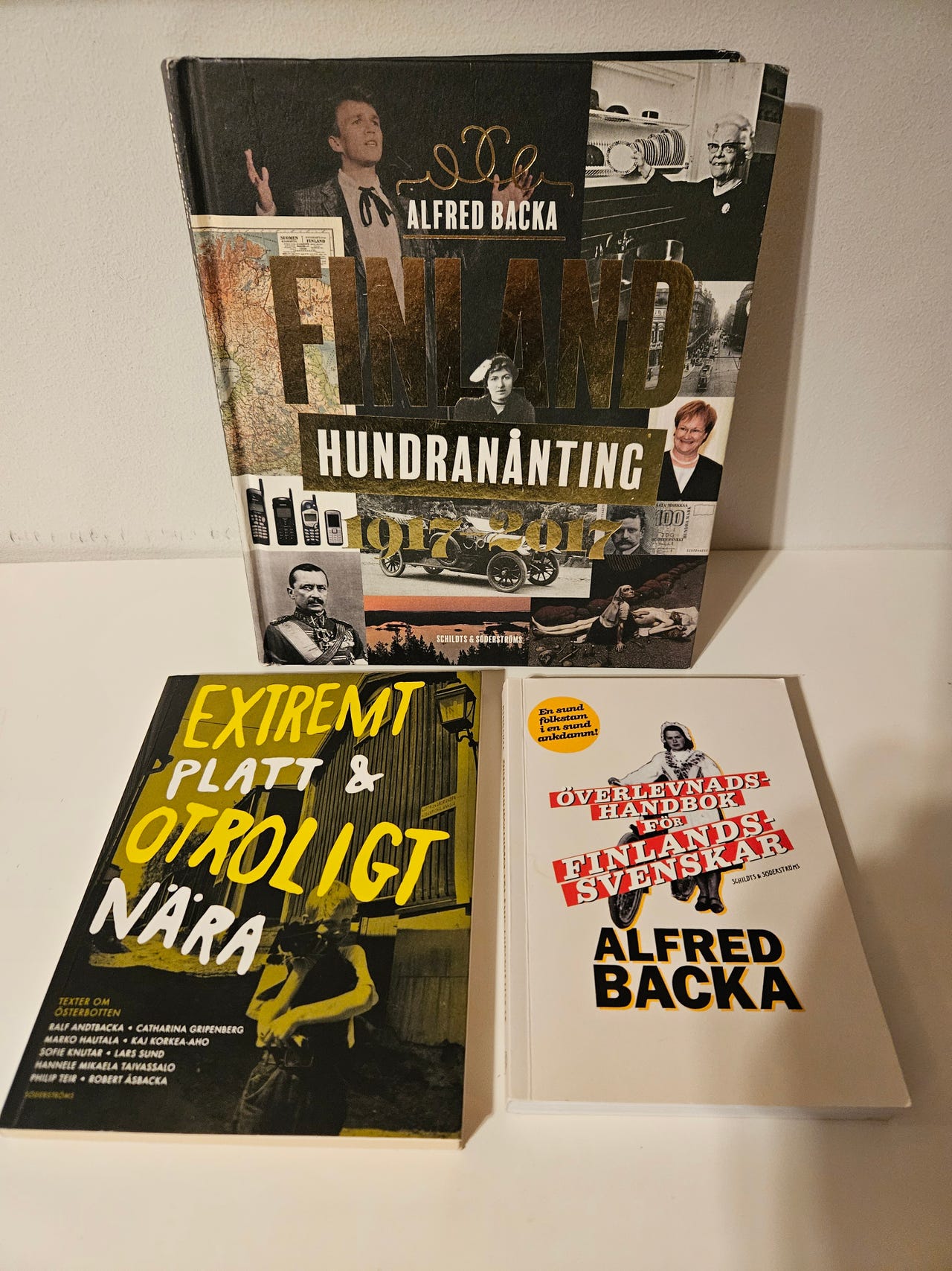 Finlandssvenska böcker, 3 olika Alfred Backa