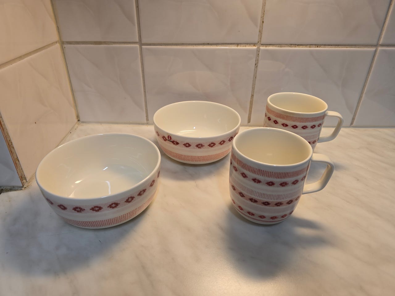 Iittala sarjaton tikki muki ja kulho 2kpl