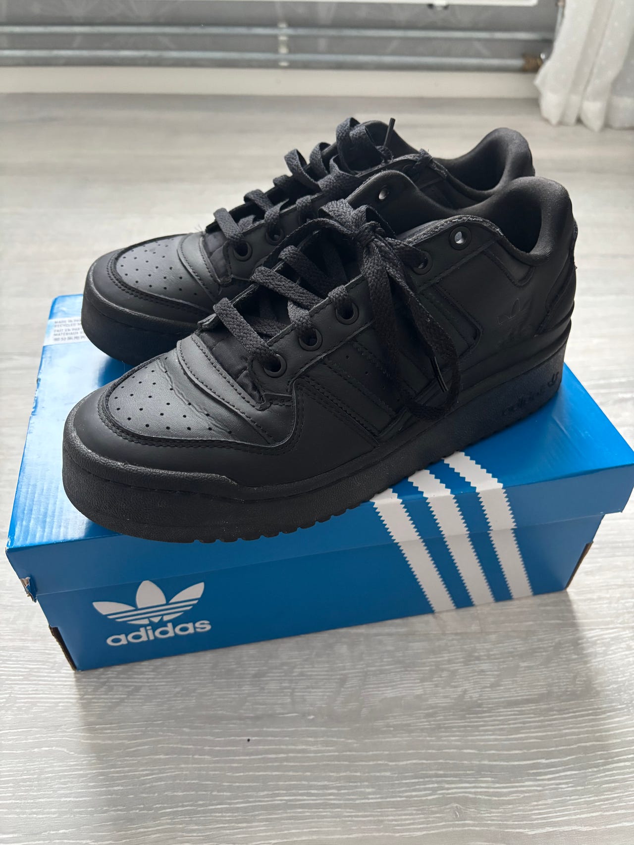 Adidas Forum Bold Stripes tennarit
