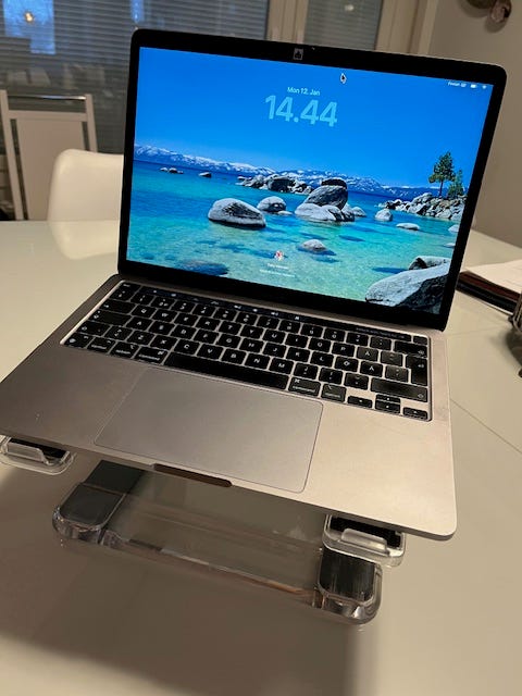 Griffin Elevated Aluminium Laptop Stand