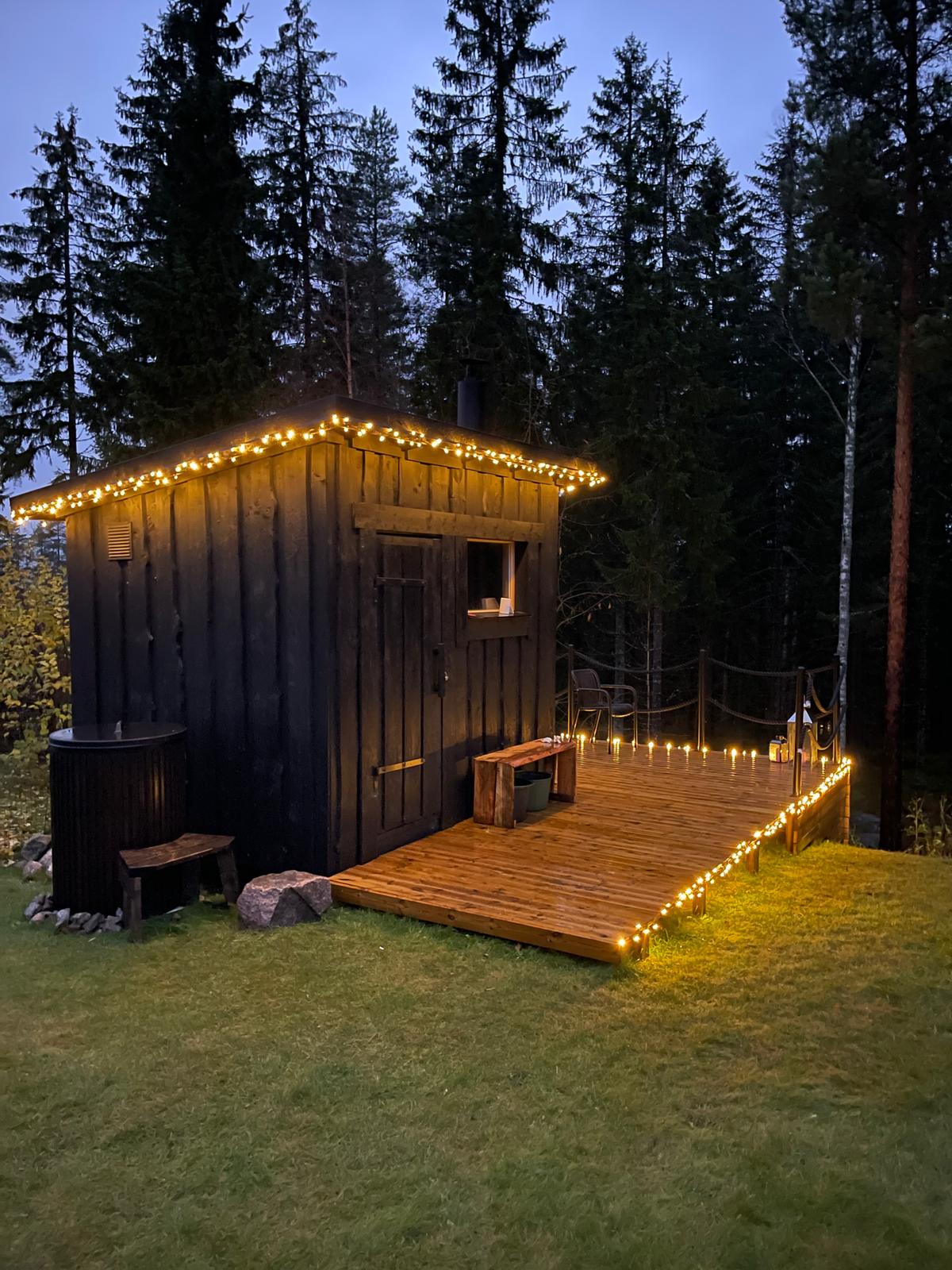 Pihasauna pukuhuoneella