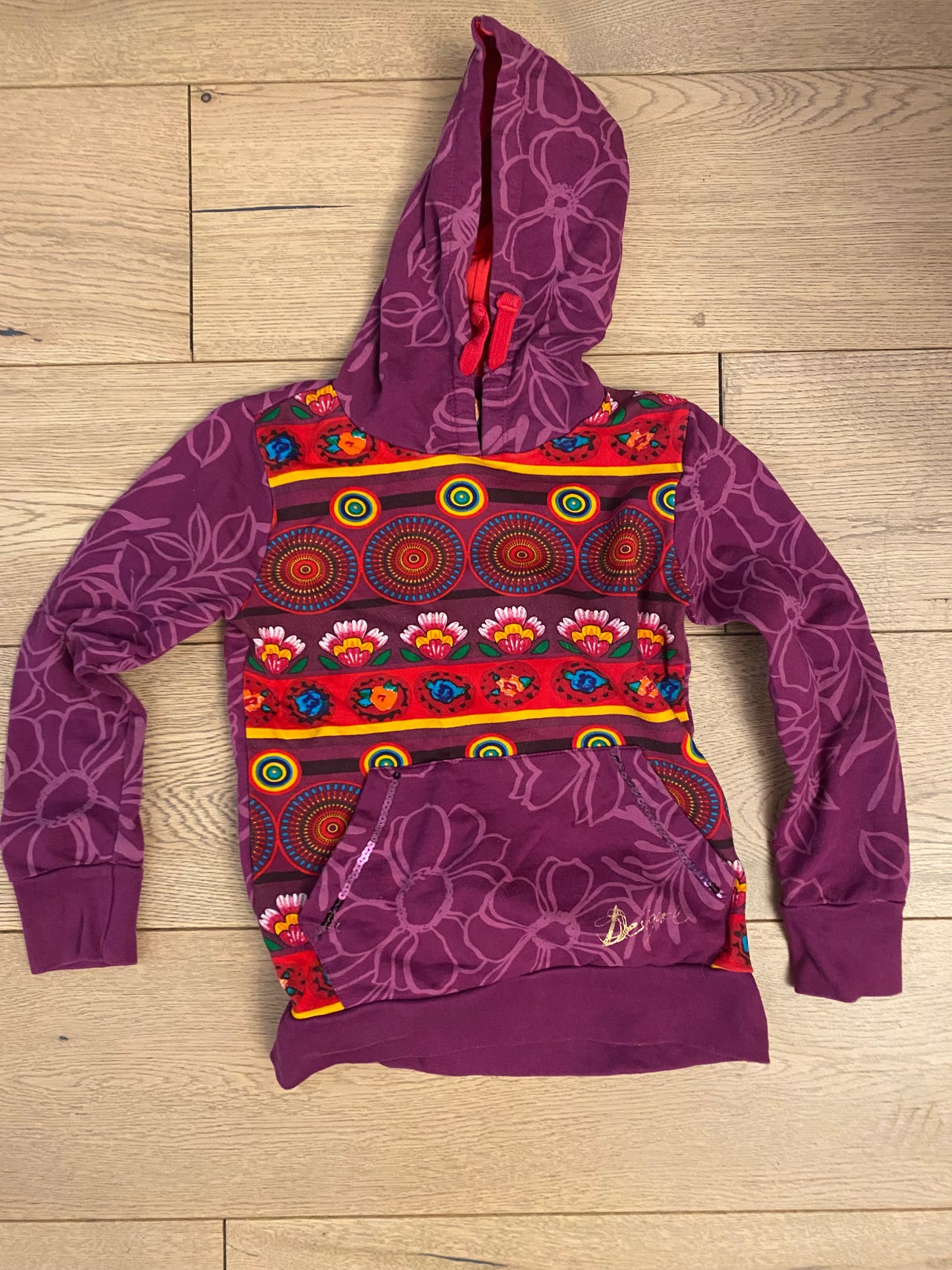 Desigual huppari 5-6v