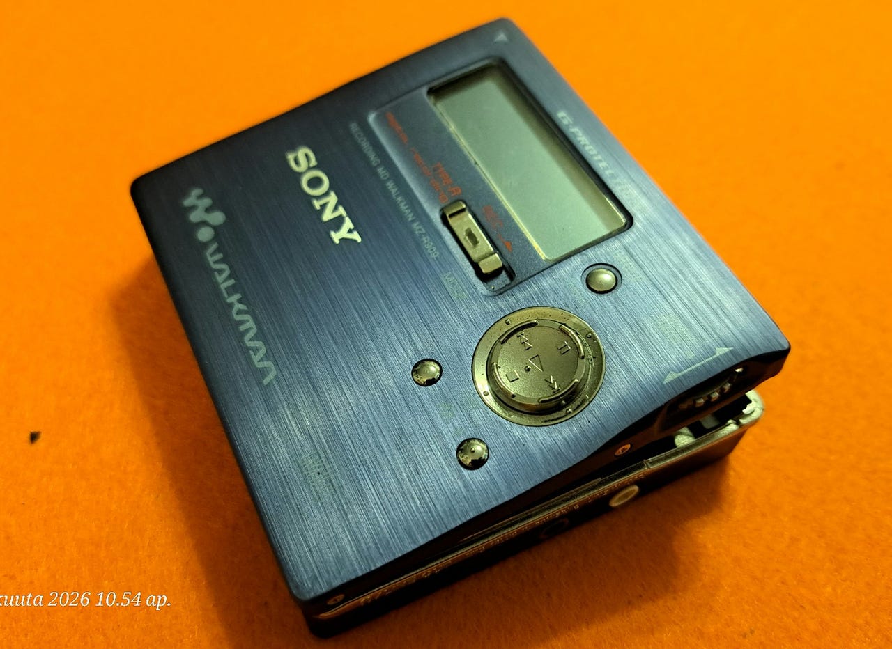 Sony Walkman MZ-R909 MD-soitin | Tori