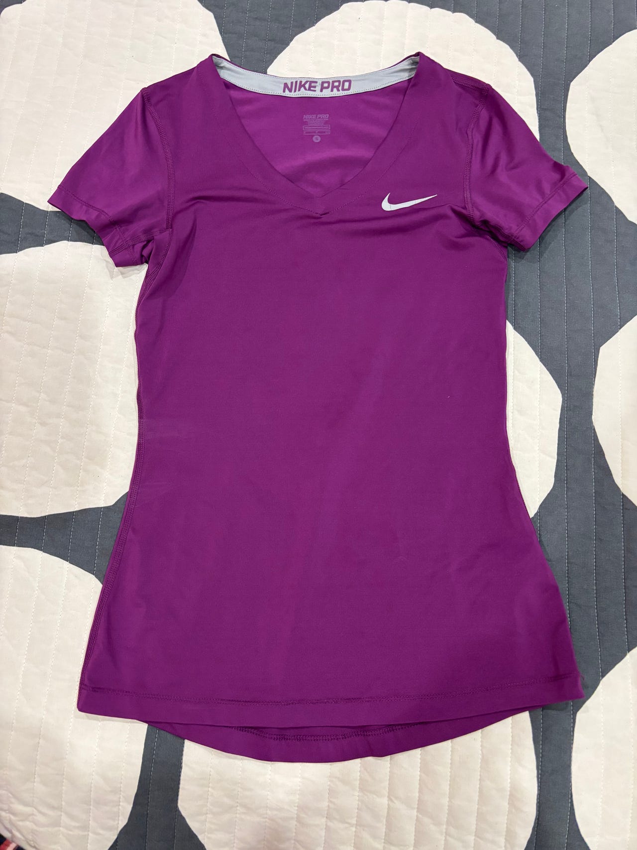 Nike treenipaita naisten, S koko
