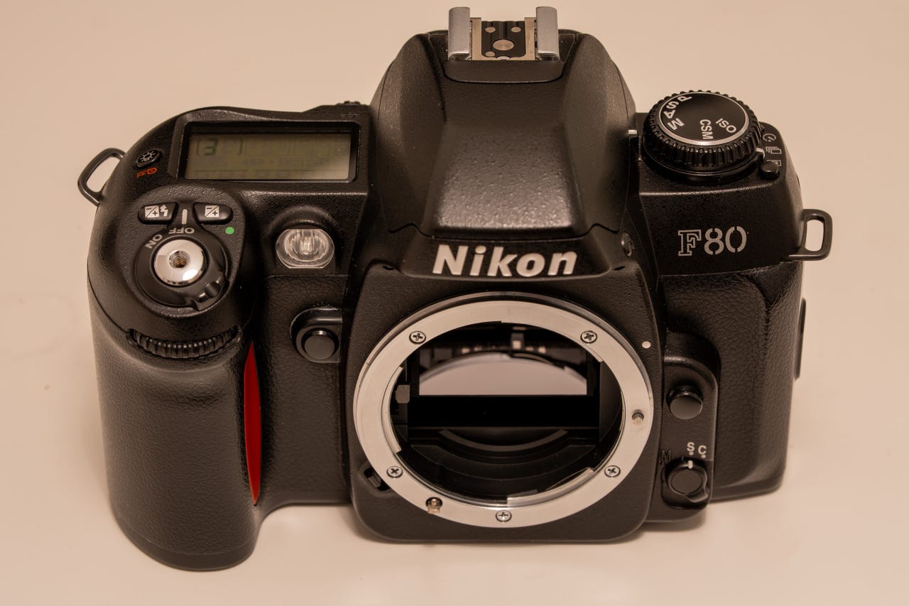 Nikon F80