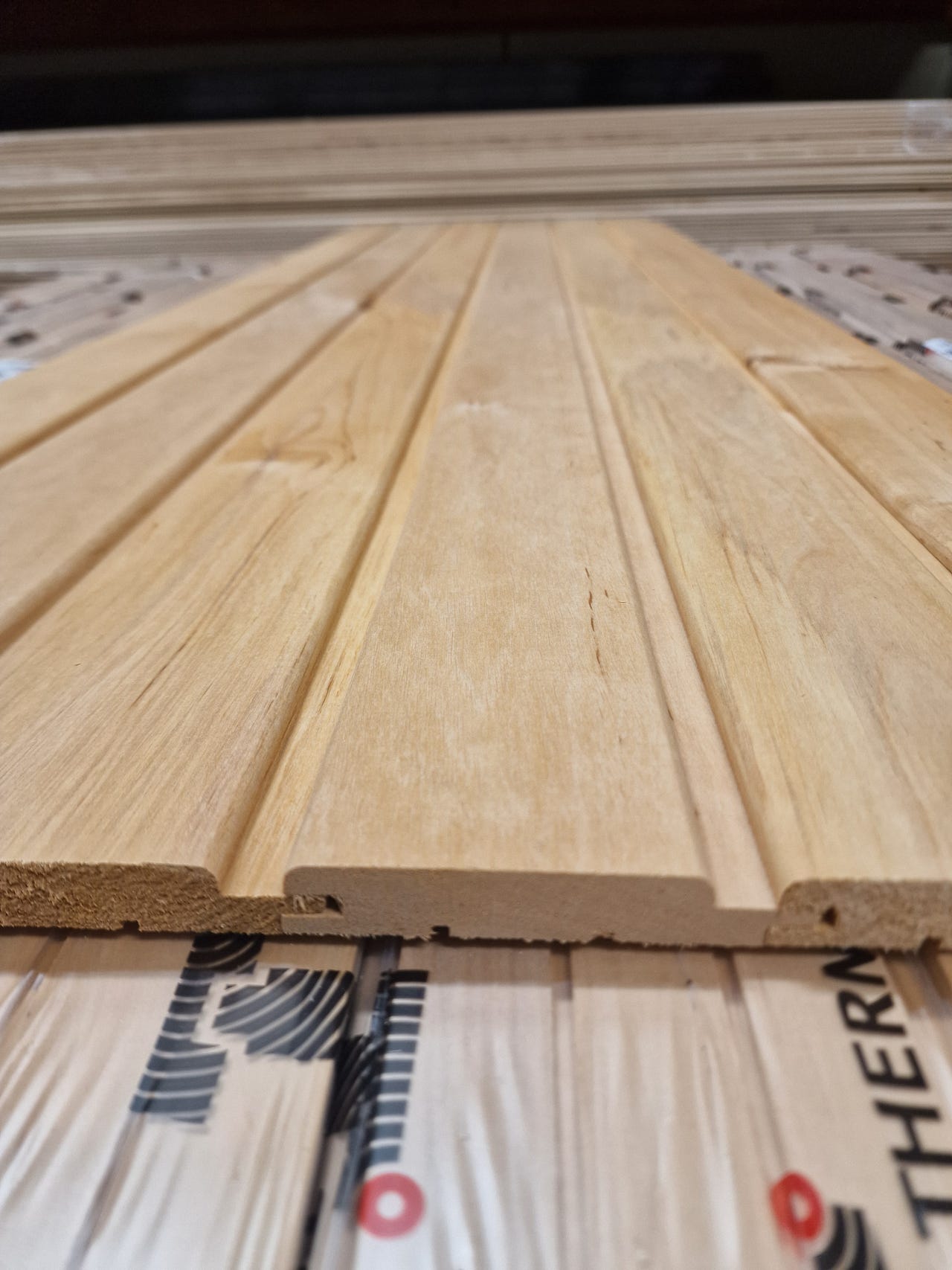 EDULLINEN Saunapaneeli Leppä 15×120 STP B (2,49 €/m)