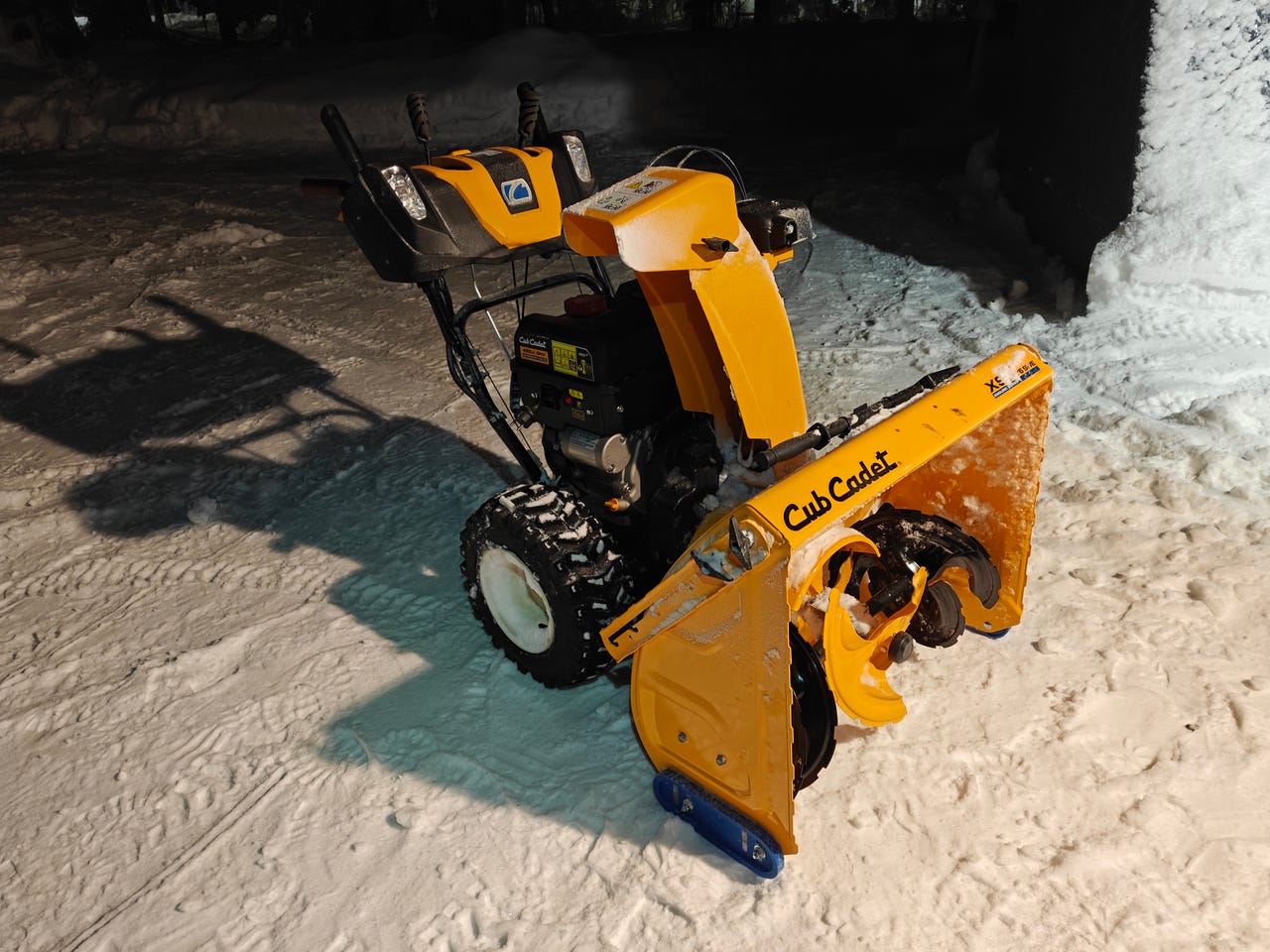 Lumilinko Cub Cadet XS3 76 SWE