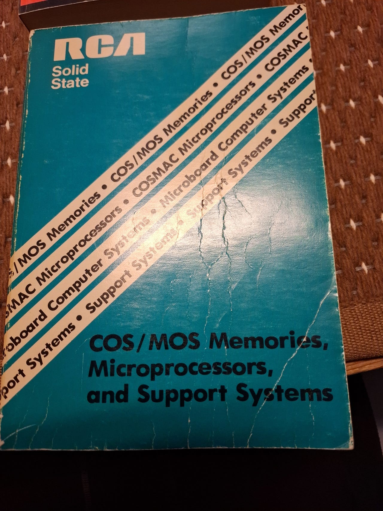 COS/MOS Memories, Microprocessors and Support Systems kirja | Tori