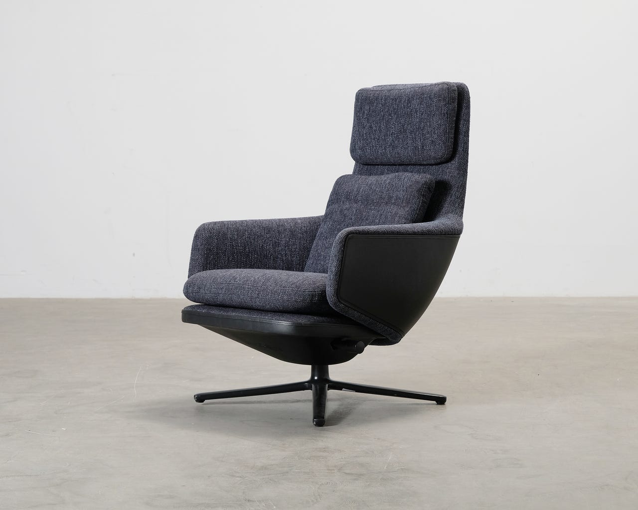 Vitra Grand Relax nojatuoli sininen / musta