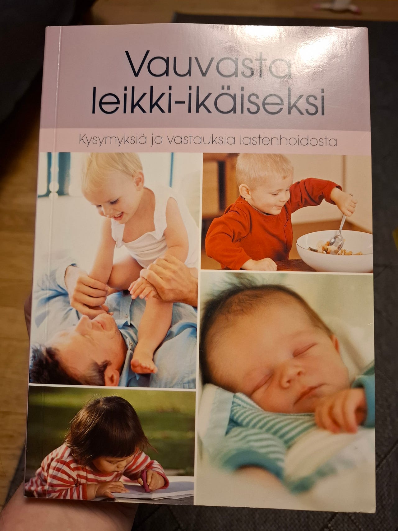 vauvasta-leikki-ik-iseksi-kirja-lastenhoidosta-tori
